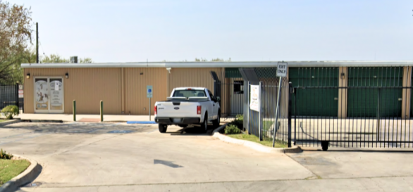 South Meadow Self-Storage 1320 S Meadow St Laredo, TX 78043